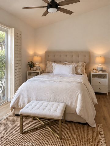 10 SARATOGA 10, Newport Beach, CA 92660