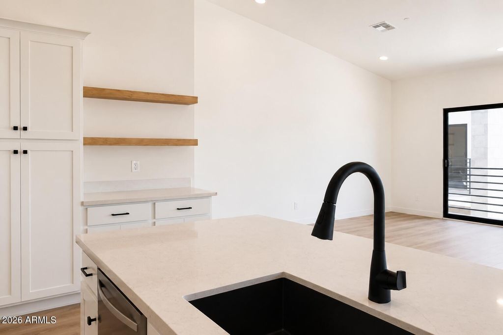 3715 N 31ST Street 16, Phoenix, AZ 85016 — photo 3