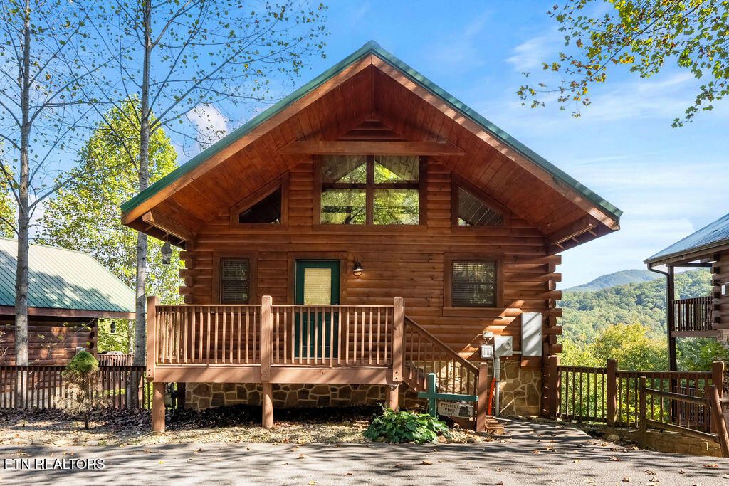 1781 Mountain Shadows Way, Gatlinburg, TN 37738