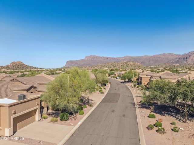 5826 S PINNACLE Drive, Gold Canyon, AZ 85118