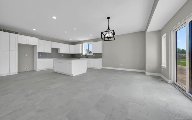1127 Williamson Circle, Pontiac, MI 48340