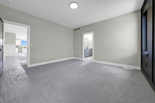 1127 Williamson Circle, Pontiac, MI 48340