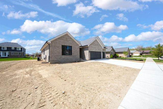 1127 Williamson Circle, Pontiac, MI 48340