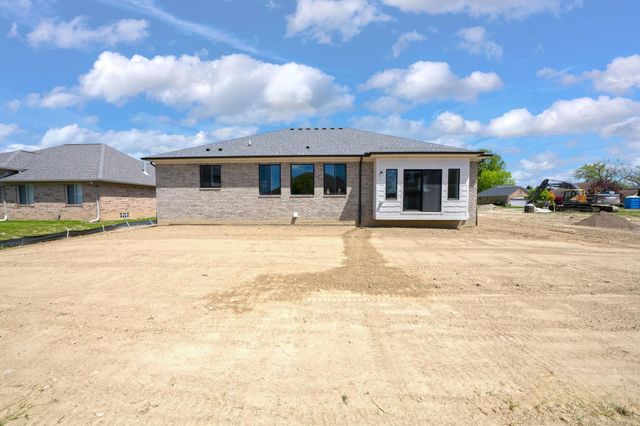 1127 Williamson Circle, Pontiac, MI 48340