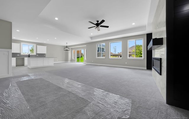 1127 Williamson Circle, Pontiac, MI 48340