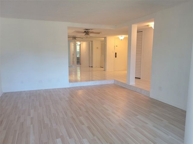 3650 Inverrary Drive 1u, Lauderhill, FL 33319