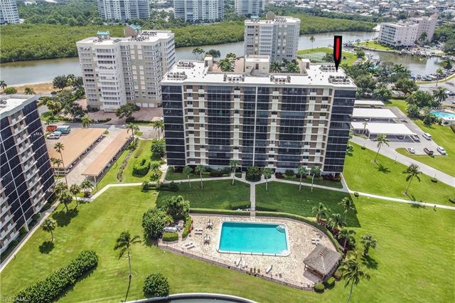 11 Bluebill AVE 1101, Naples, FL 34108