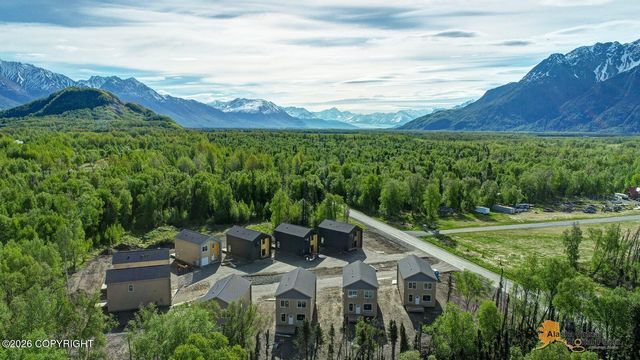 13861 E Doc McKinley Avenue, Palmer, AK 99645