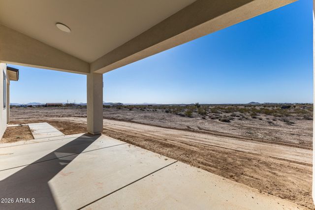 33239 W SUNLAND Avenue, Tonopah, AZ 85354