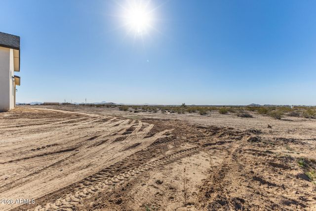 33239 W SUNLAND Avenue, Tonopah, AZ 85354