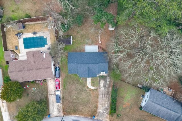 34 Duke Drive, Lawrenceville, GA 30046