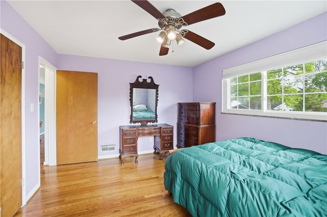 2799 Losantiridge Avenue, Cincinnati, OH 45213