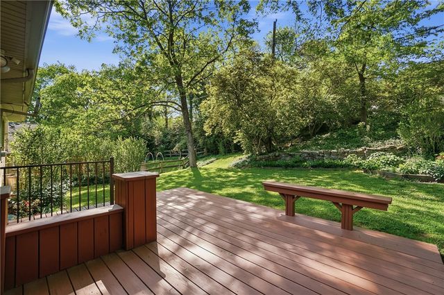 2799 Losantiridge Avenue, Cincinnati, OH 45213