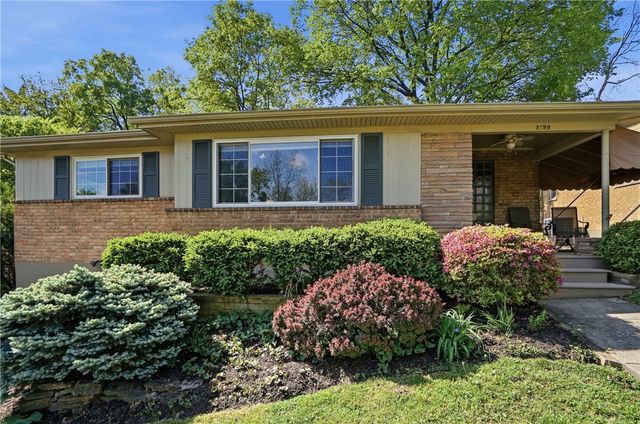 2799 Losantiridge Avenue, Cincinnati, OH 45213
