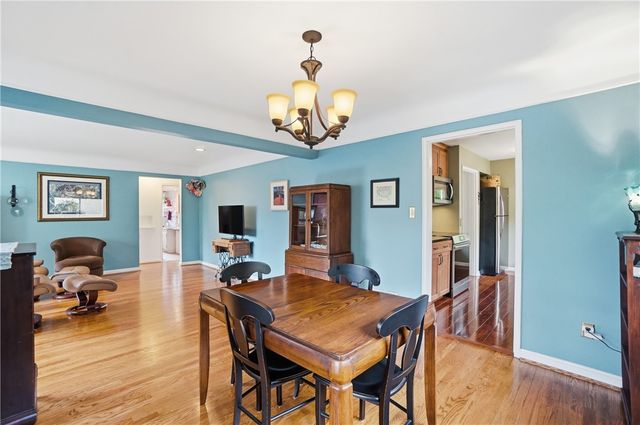 2799 Losantiridge Avenue, Cincinnati, OH 45213
