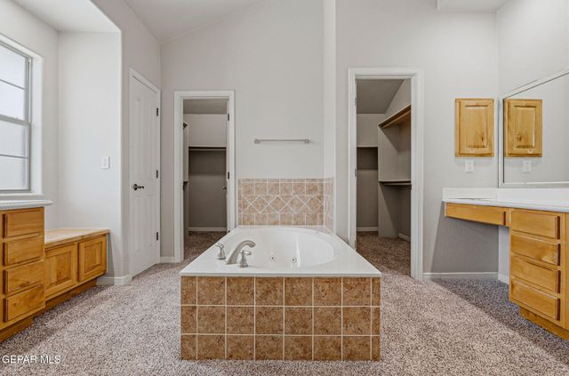 6313 FRANKLIN BLUFF Drive, El Paso, TX 79912