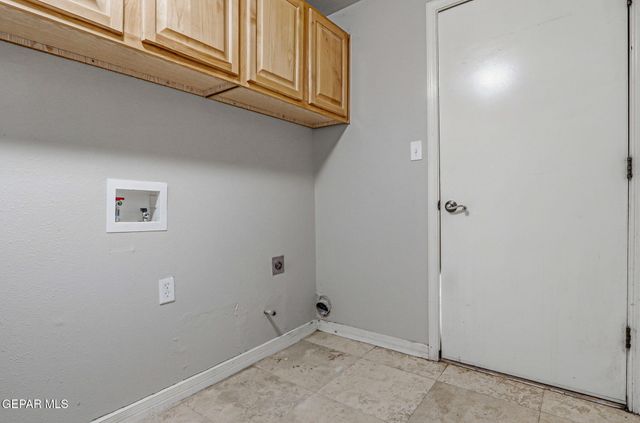 6313 FRANKLIN BLUFF Drive, El Paso, TX 79912