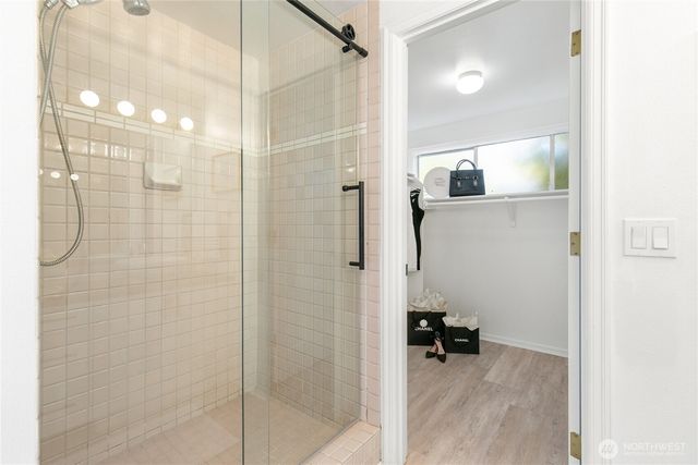 8840 NE 24th Street, Clyde Hill, WA 98004