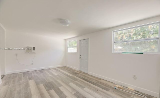 1791 NE 46th St, Oakland Park, FL 33334