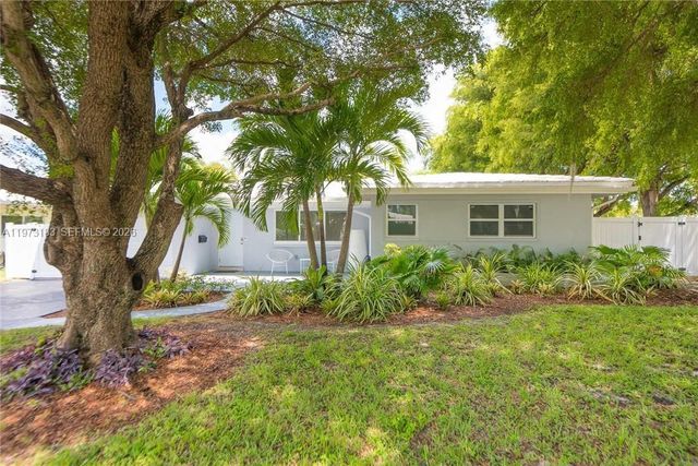 1791 NE 46th St, Oakland Park, FL 33334