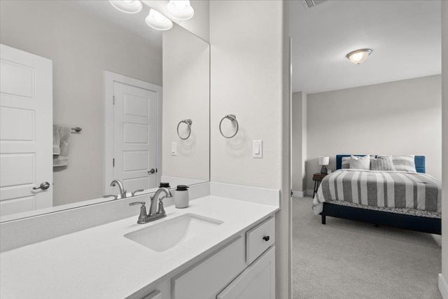 228 Poole LN, Liberty Hill, TX 78642
