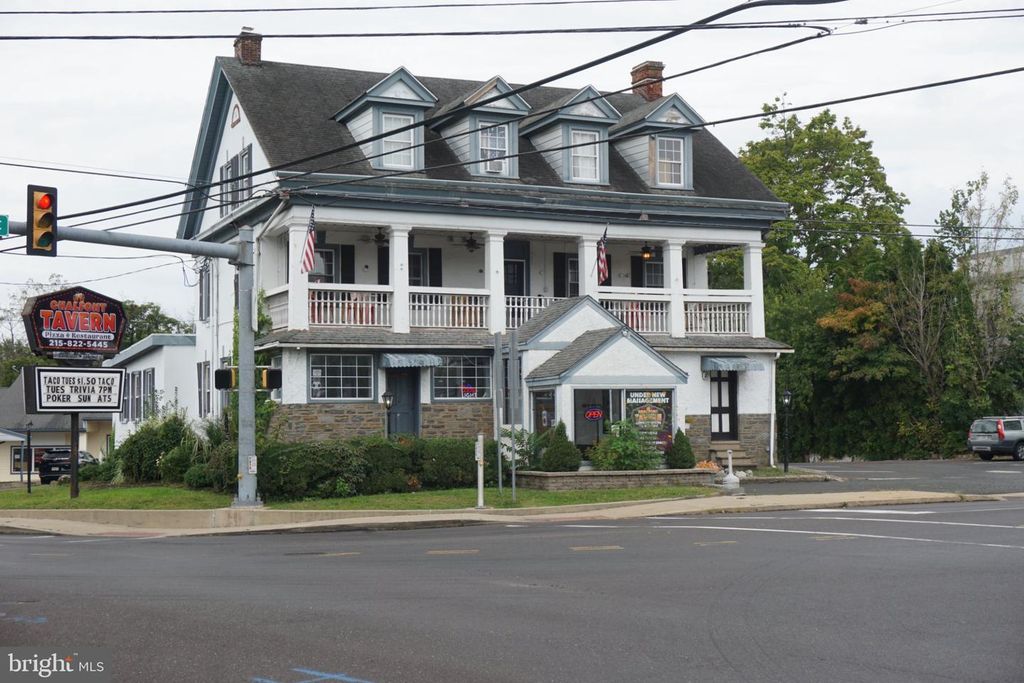 4 N MAIN ST, Chalfont, PA 18914 — exterior