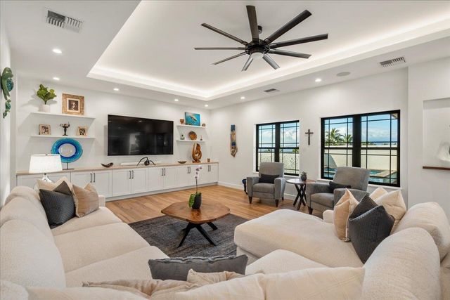 19 Halapa Pl, Kihei, HI 96753