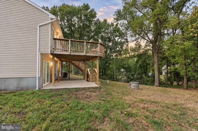 5 RASPBERRY LN, Stafford, VA 22554