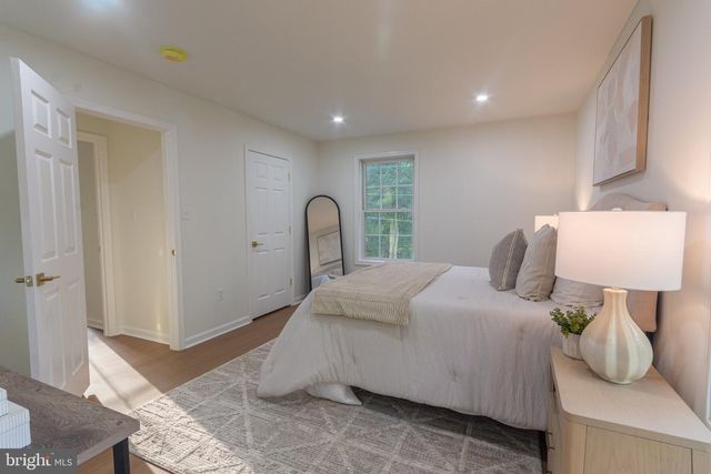 5 RASPBERRY LN, Stafford, VA 22554