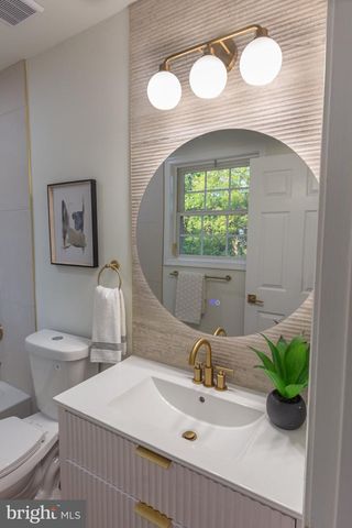 5 RASPBERRY LN, Stafford, VA 22554