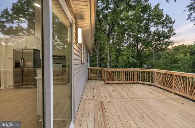 5 RASPBERRY LN, Stafford, VA 22554