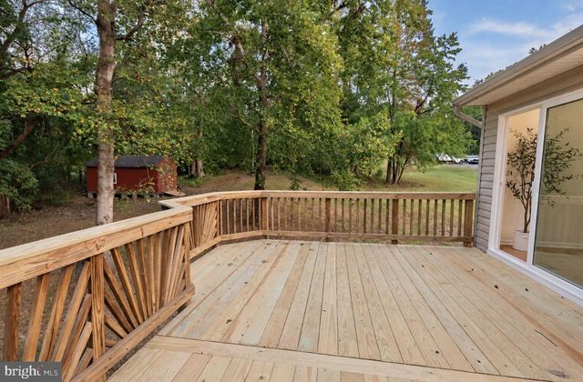5 RASPBERRY LN, Stafford, VA 22554