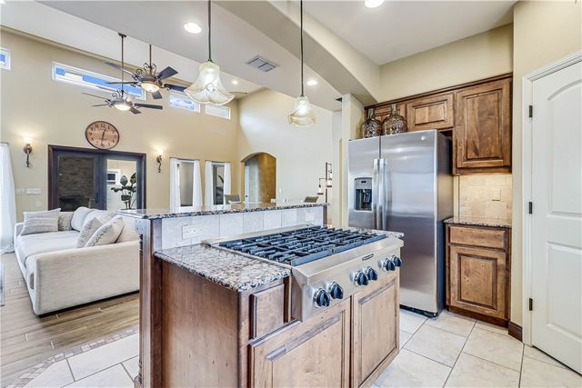 222 La Joya, Port Aransas, TX 78373