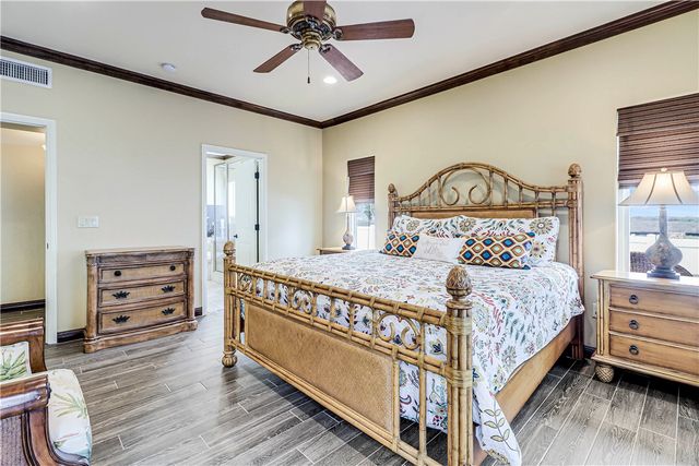 222 La Joya, Port Aransas, TX 78373