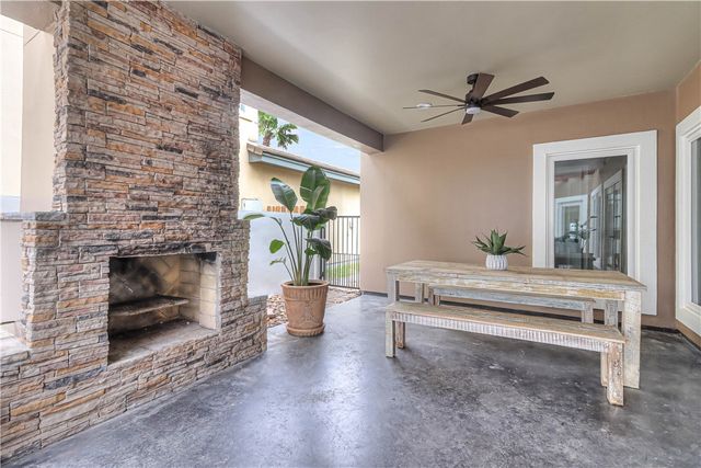 222 La Joya, Port Aransas, TX 78373