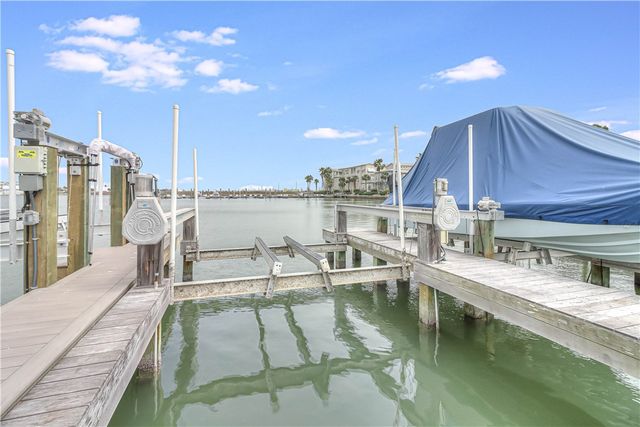 222 La Joya, Port Aransas, TX 78373