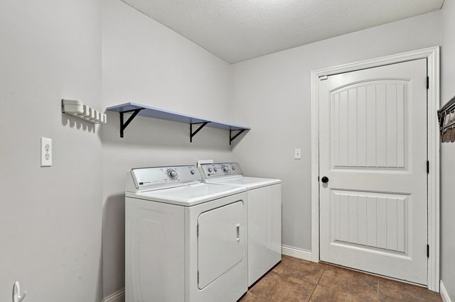 3205 BELINDA CT, Columbia, MO 65203