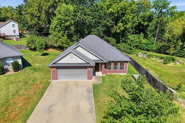 3205 BELINDA CT, Columbia, MO 65203