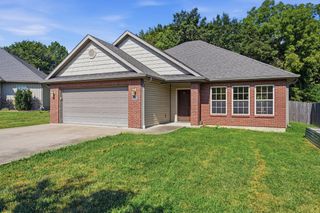 3205 BELINDA CT, Columbia, MO 65203