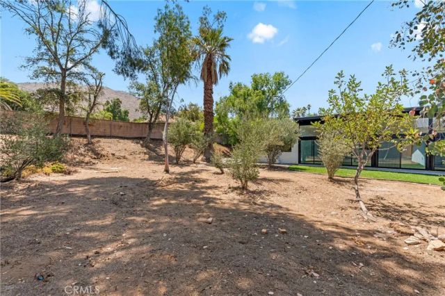 151 Barret Road, Riverside, CA 92507