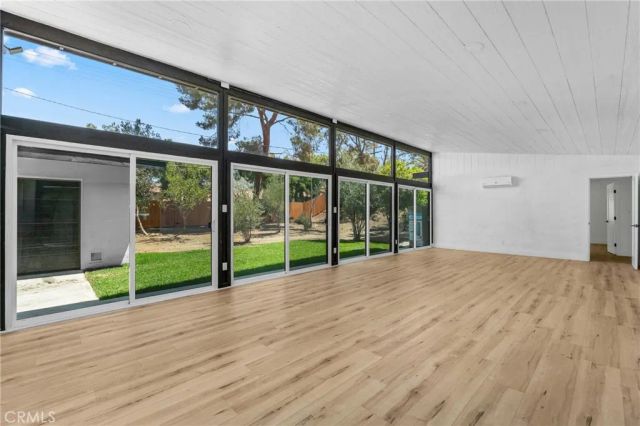 151 Barret Road, Riverside, CA 92507