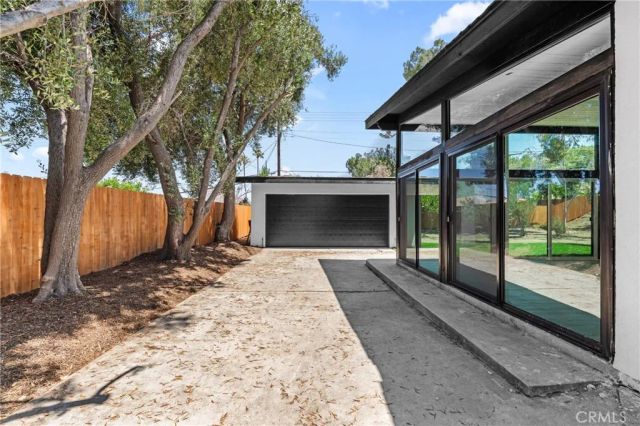 151 Barret Road, Riverside, CA 92507