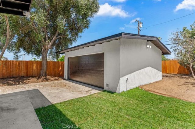 151 Barret Road, Riverside, CA 92507