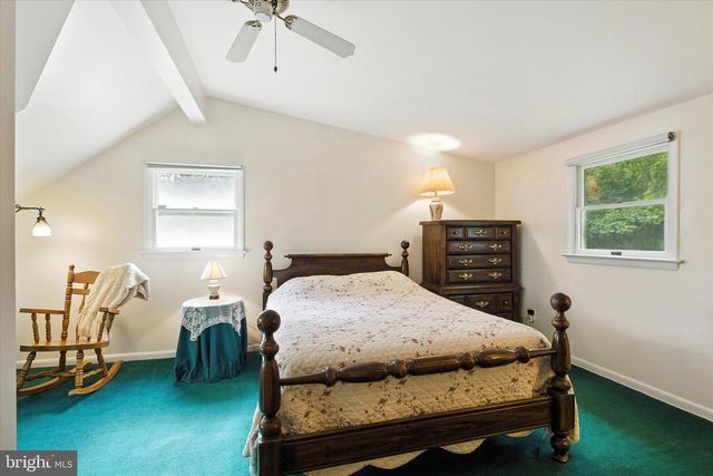 58 ORCHARD RD, Fleetwood, PA 19522