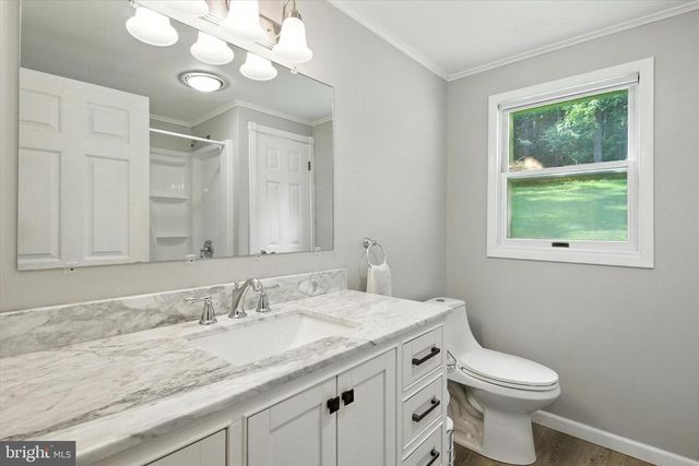 58 ORCHARD RD, Fleetwood, PA 19522