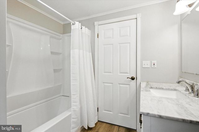 58 ORCHARD RD, Fleetwood, PA 19522