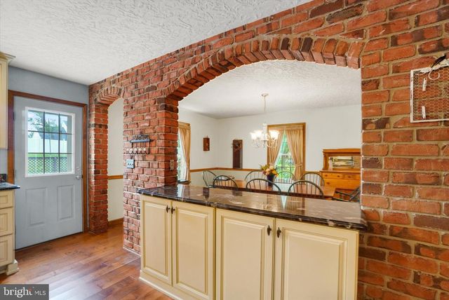 441 SCHOOL RD, York, PA 17407