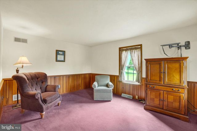 441 SCHOOL RD, York, PA 17407