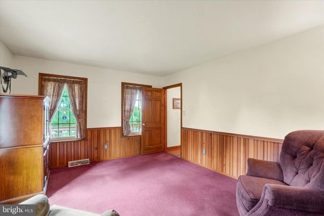 441 SCHOOL RD, York, PA 17407