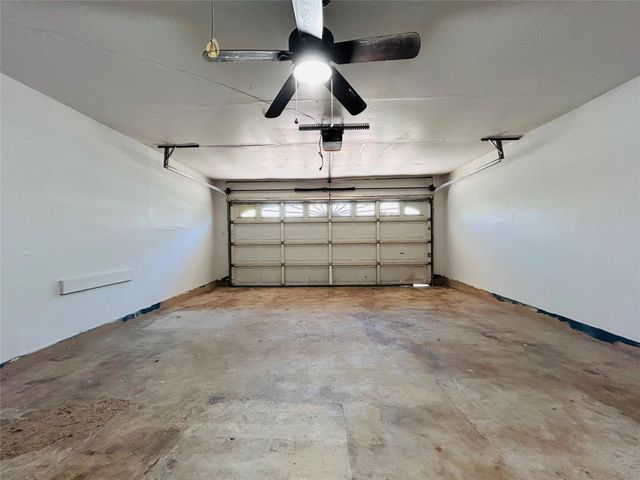 6202 Libyan DR, Austin, TX 78745